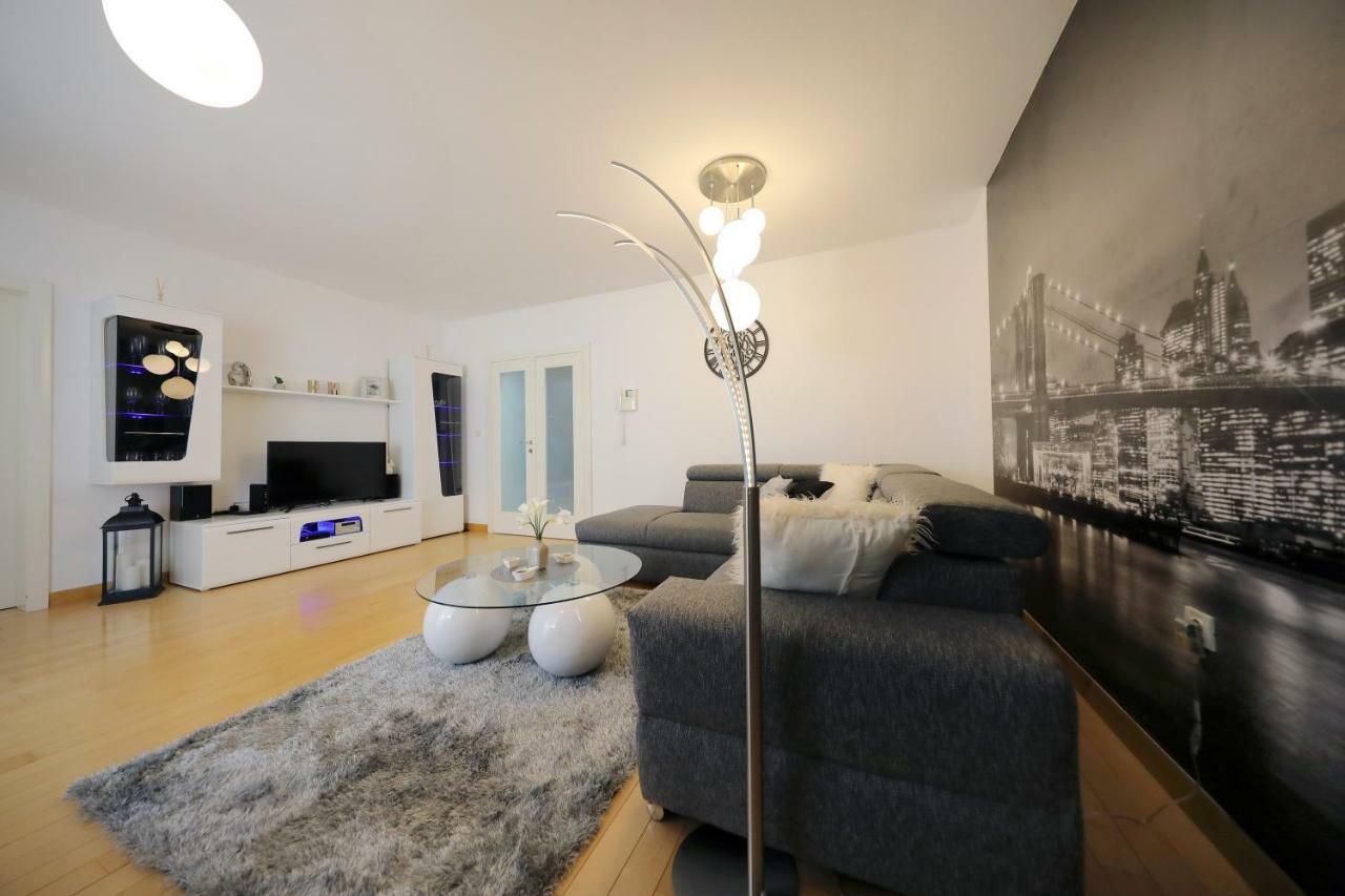 Appartement Dioniz