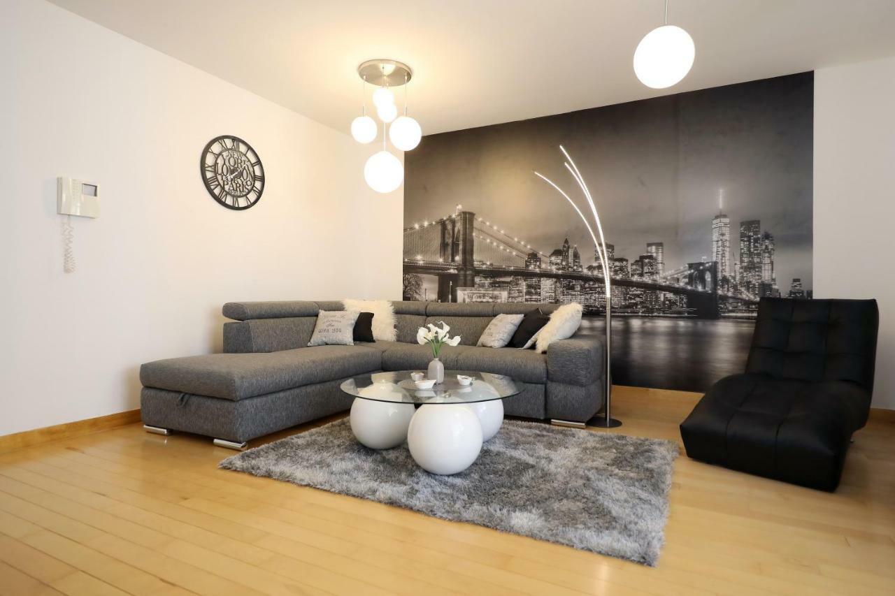 Appartement Dioniz *